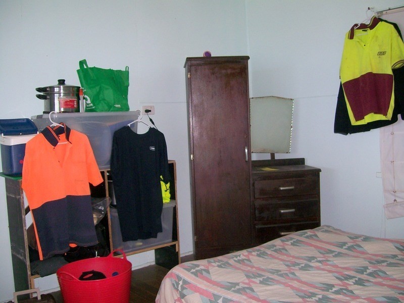 38 Elizabeth Street, Flying Fish Point QLD 4860