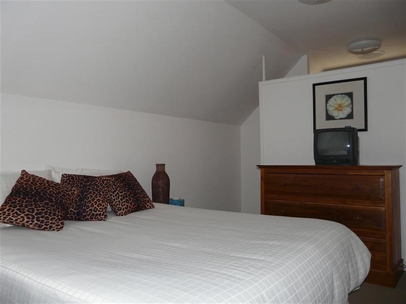 7 Dalgleish Street, Kurrimine Beach QLD 4871