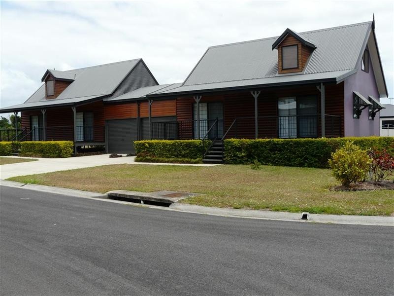 7 Dalgleish Street, Kurrimine Beach QLD 4871