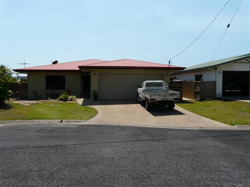 6 Broad Street, Etty Bay QLD 4858