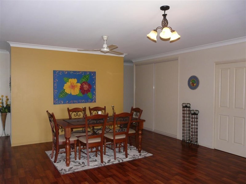 6 Broad Street, Etty Bay QLD 4858