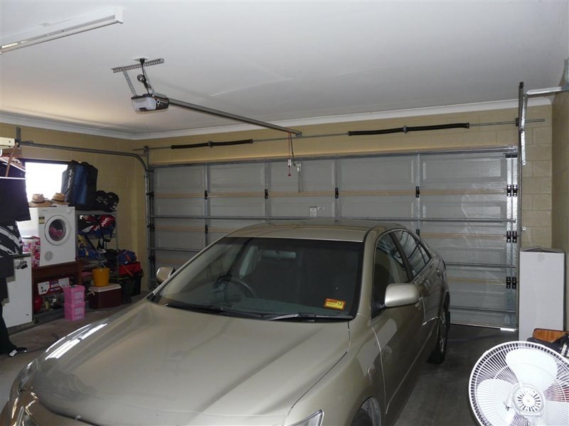 6 Broad Street, Etty Bay QLD 4858