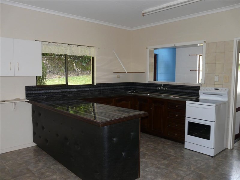 29 Heavey Street, East Innisfail QLD 4860