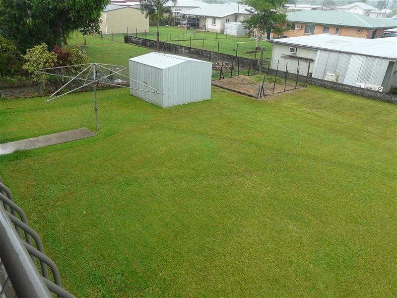 9 Graham Street, South Innisfail QLD 4860