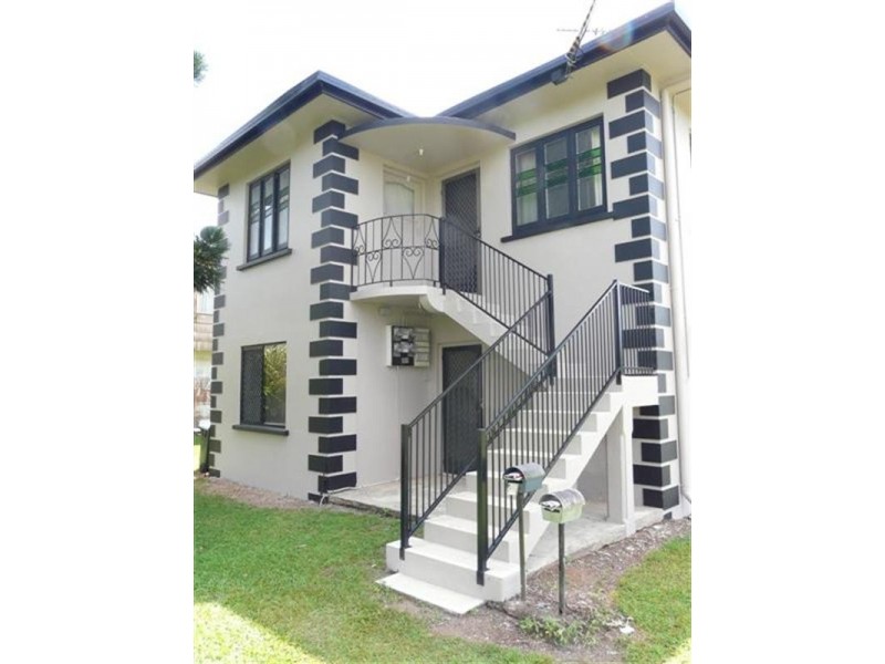 2/83 Palmerston Drive, Innisfail QLD 4860