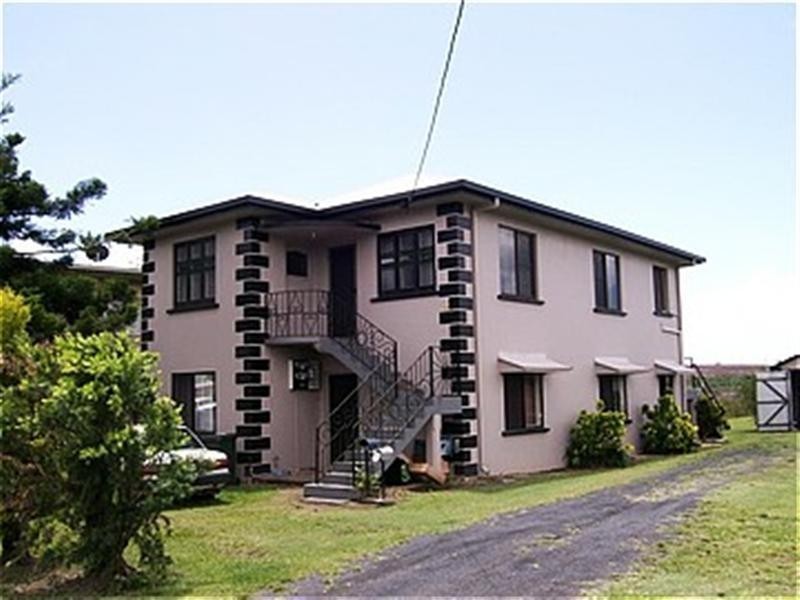2/83 Palmerston Drive, Innisfail QLD 4860