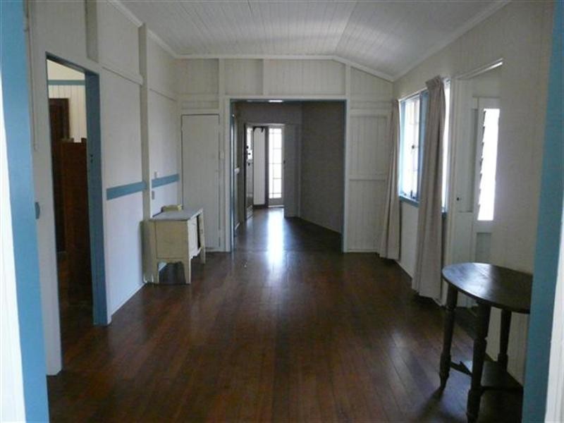 1/1 Mourilyan, Innisfail QLD 4860