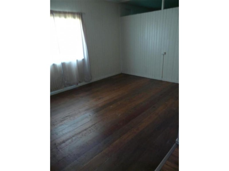 2/3 Walnut Street, Innisfail QLD 4860