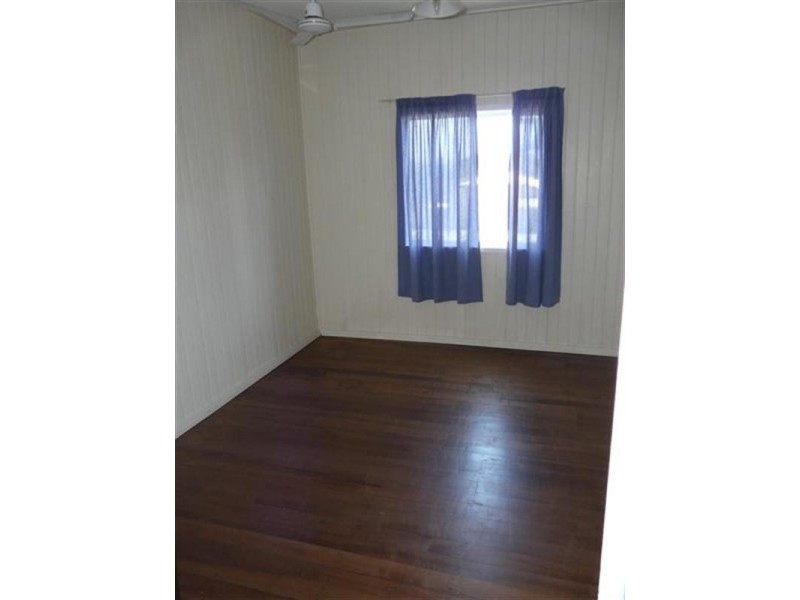 2/3 Walnut Street, Innisfail QLD 4860