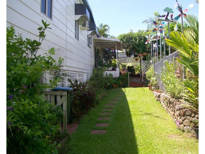 18 Fitzgerald Street, East Innisfail QLD 4860