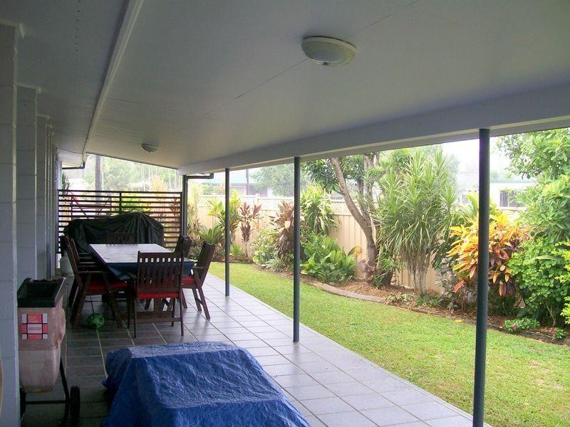 13 Bay Road, Coconuts QLD 4860