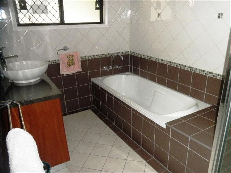 50 reynolds, Innisfail Estate QLD 4860