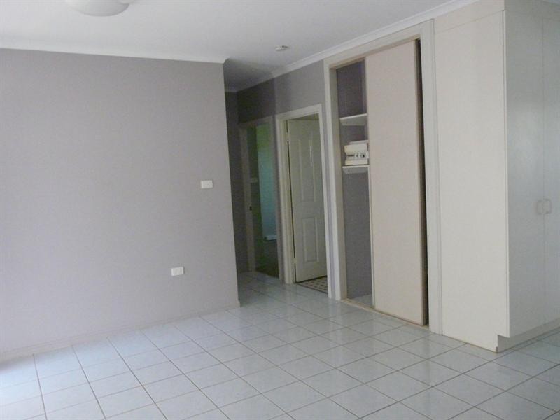 2/6 Reynolds Road, Innisfail QLD 4860