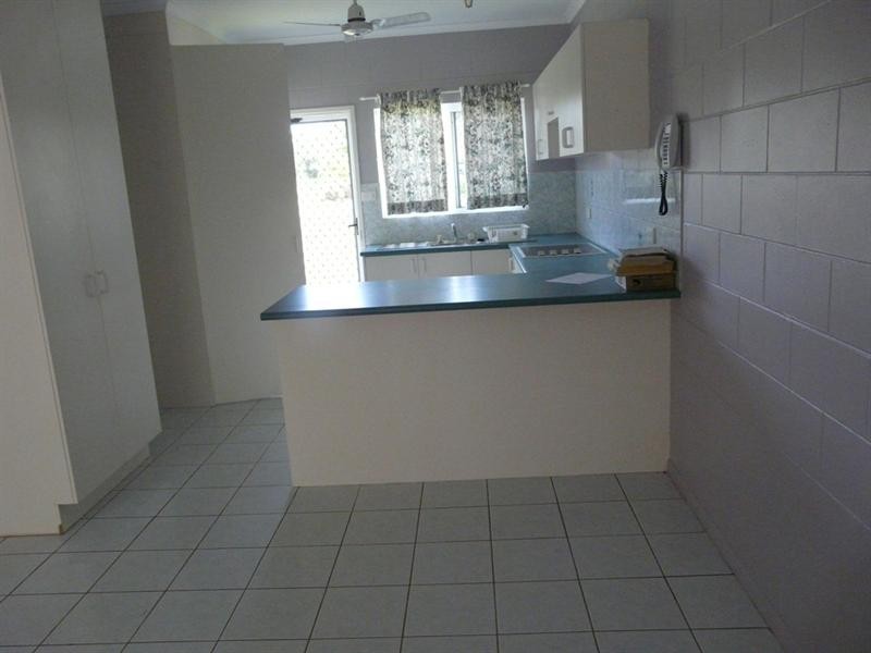 2/6 Reynolds Road, Innisfail QLD 4860