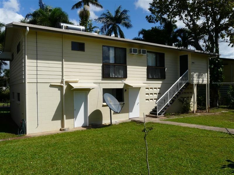 25 Riverside Crescent, Innisfail QLD 4860