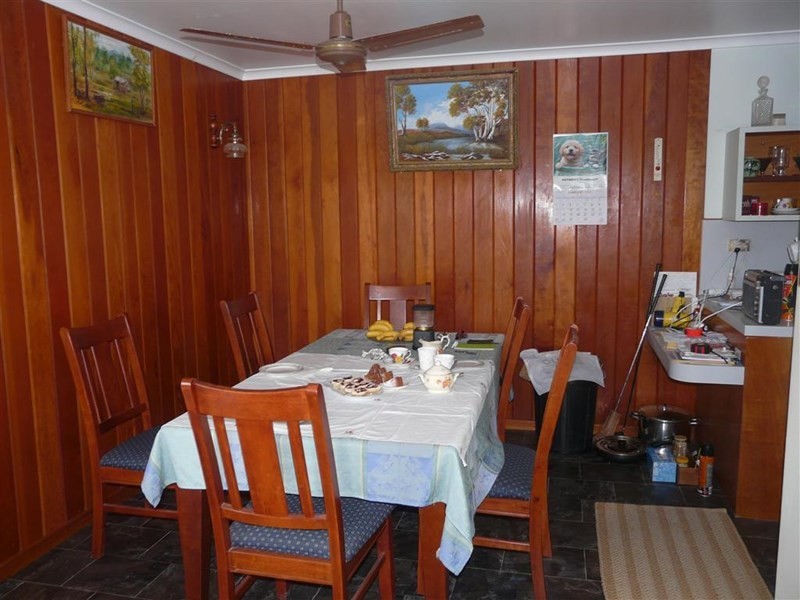 17 White Street, Cardwell QLD 4849