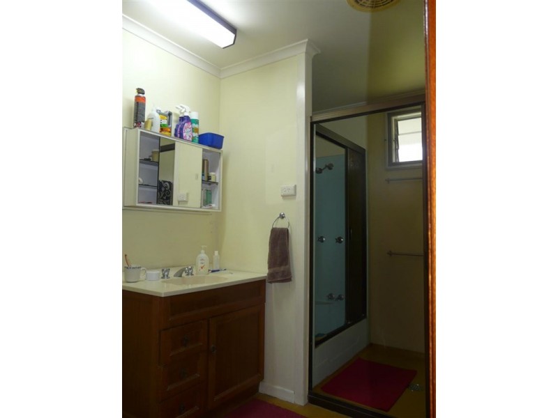 17 White Street, Cardwell QLD 4849