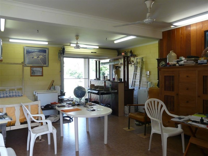 17 White Street, Cardwell QLD 4849