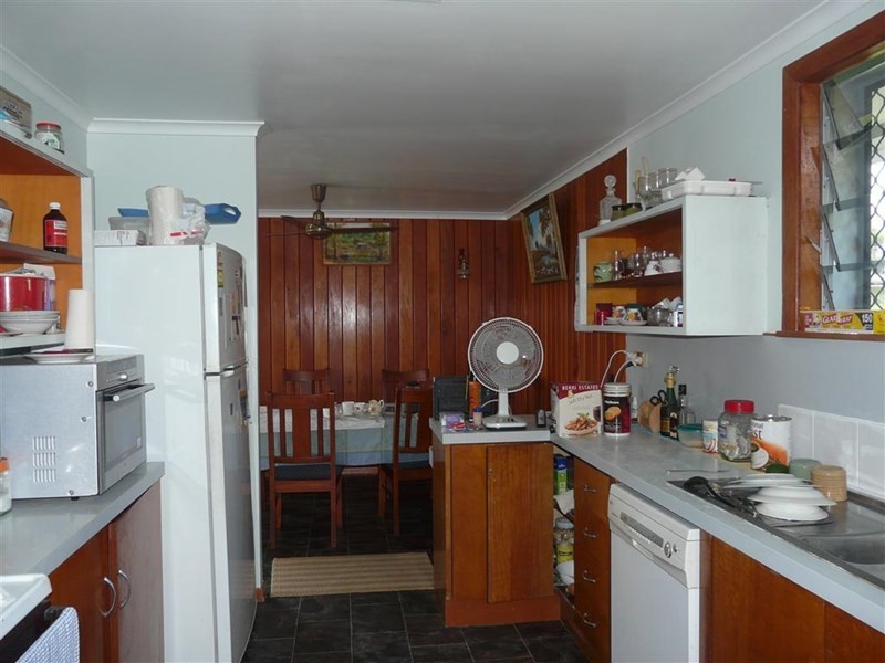 17 White Street, Cardwell QLD 4849