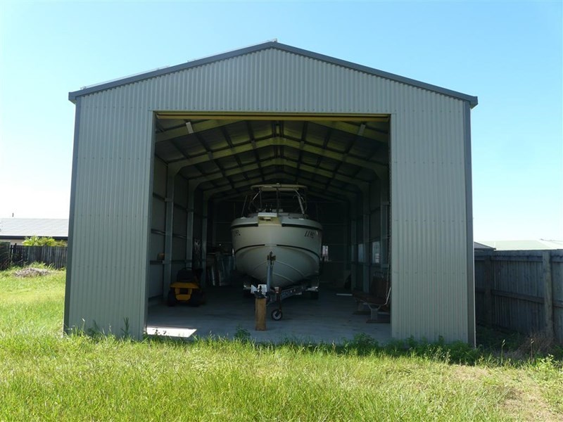 15 Tramline Road, Etty Bay QLD 4858