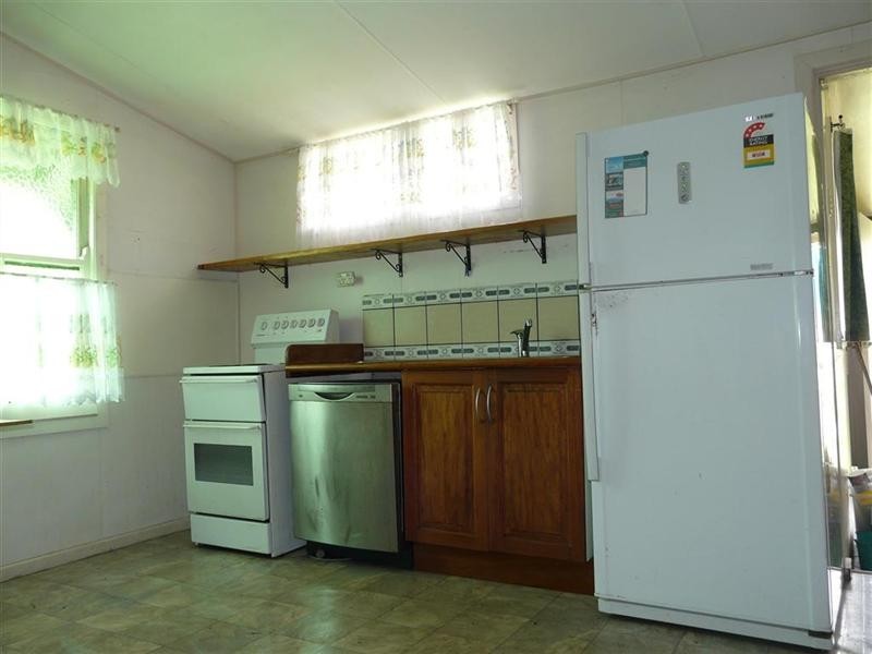 70 Fitzgerald Esplanade, Innisfail QLD 4860