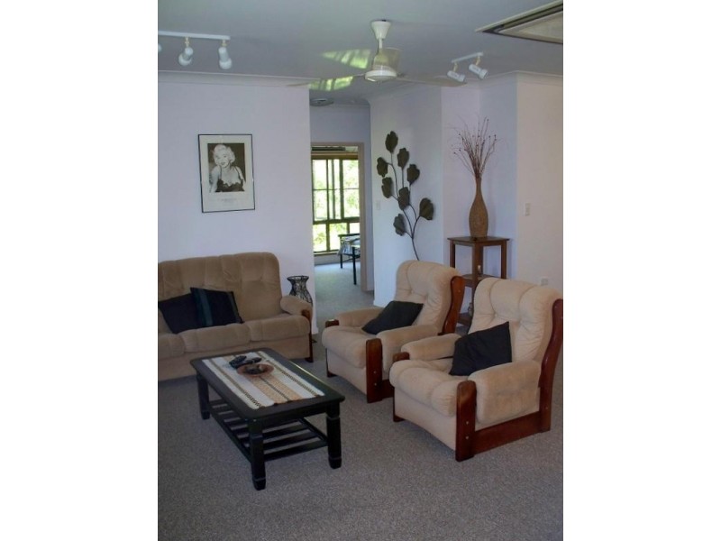 39 Bella Vista Avenue, Belvedere QLD 4860