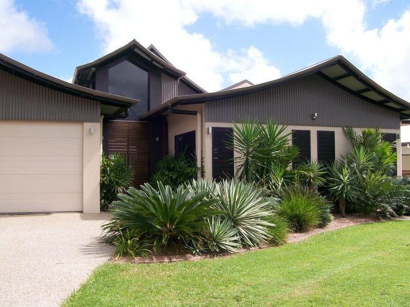 3 Broad Street, Etty Bay QLD 4858