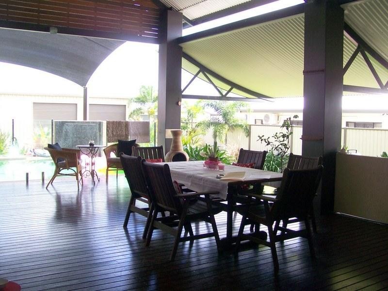 3 Broad Street, Etty Bay QLD 4858