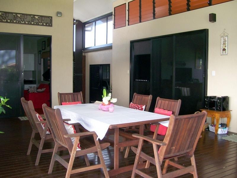 3 Broad Street, Etty Bay QLD 4858