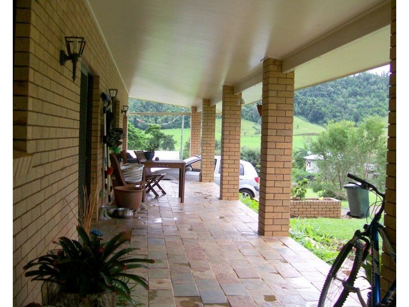 20 Spiteri Road, Mena Creek QLD 4871