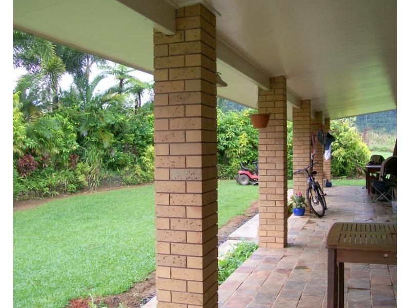 20 Spiteri Road, Mena Creek QLD 4871