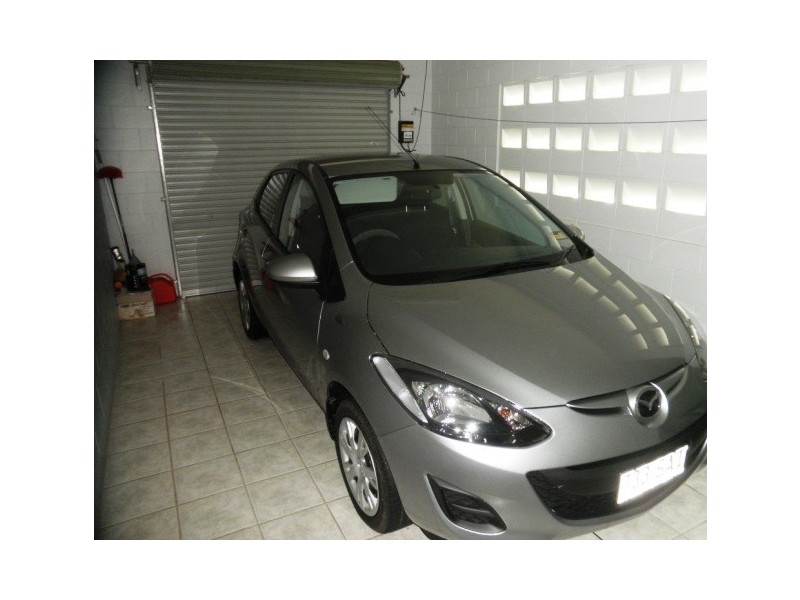 9 VANDELEUR, Innisfail QLD 4860