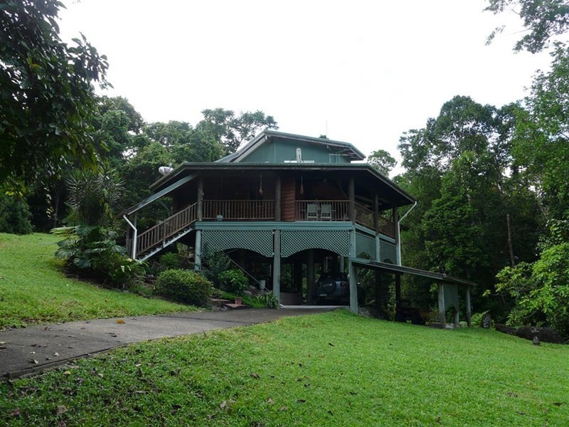 634 Kruckow Road, East Russell QLD 4861