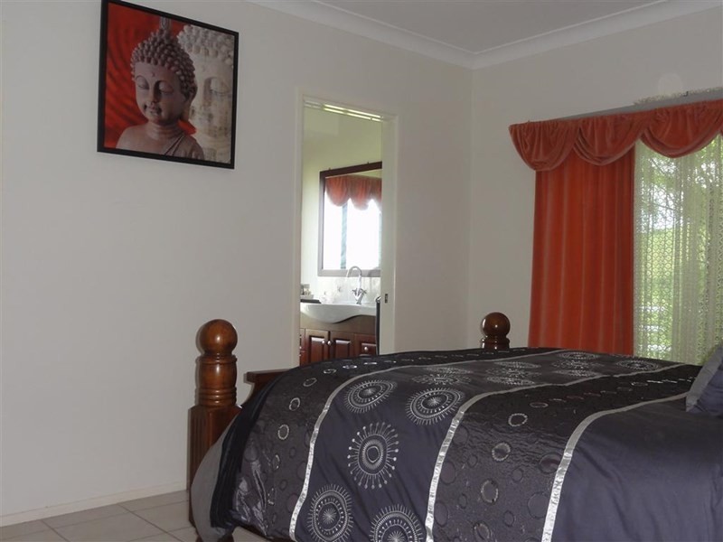 4555 Palmerston Highway, Millaa Millaa QLD 4886