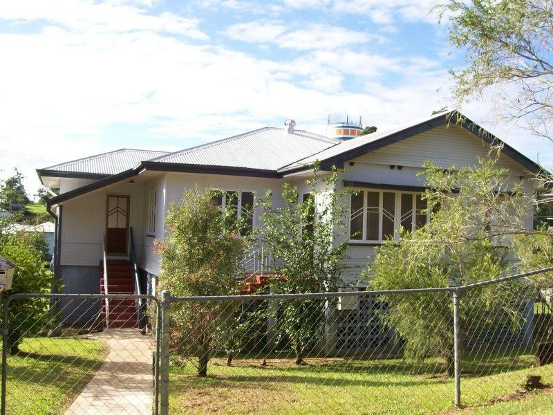 11 Bartle Street, Innisfail QLD 4860