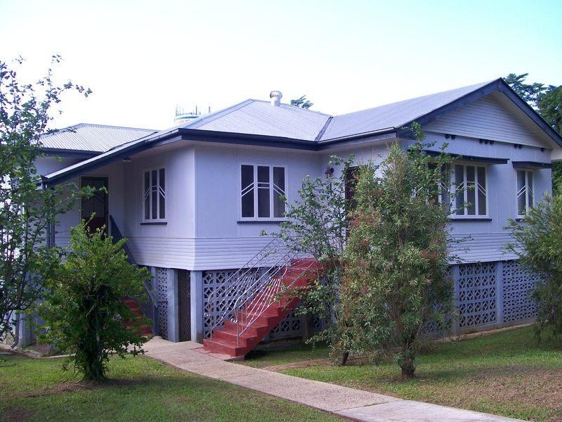 11 Bartle Street, Innisfail QLD 4860