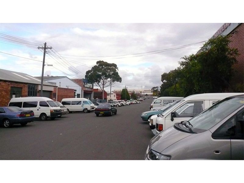 Level 1 43 Hoskins Avenue, Bankstown NSW 2200