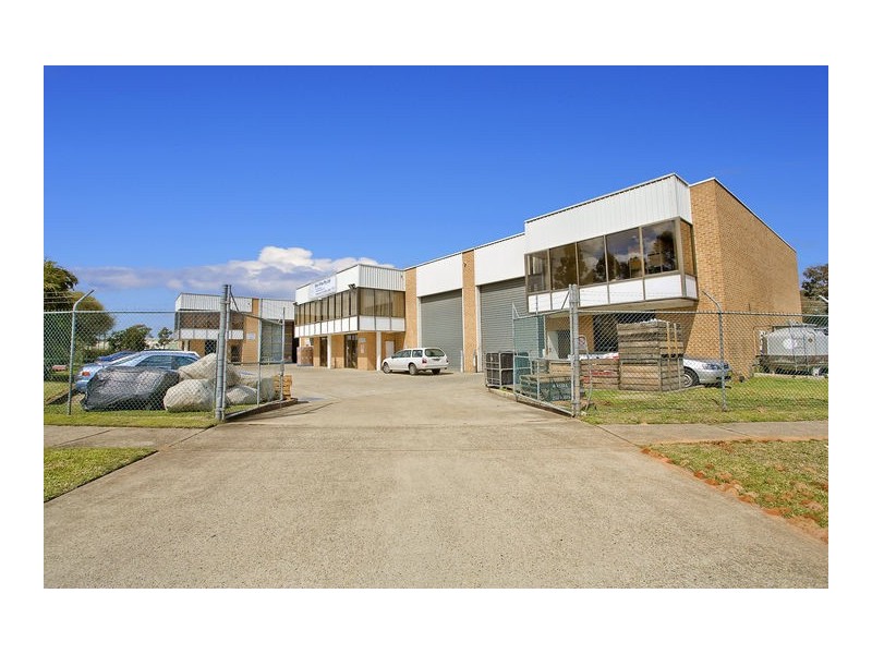 6 Helles Avenue, Moorebank NSW 2170