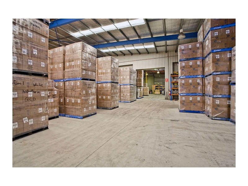 6 Helles Avenue, Moorebank NSW 2170