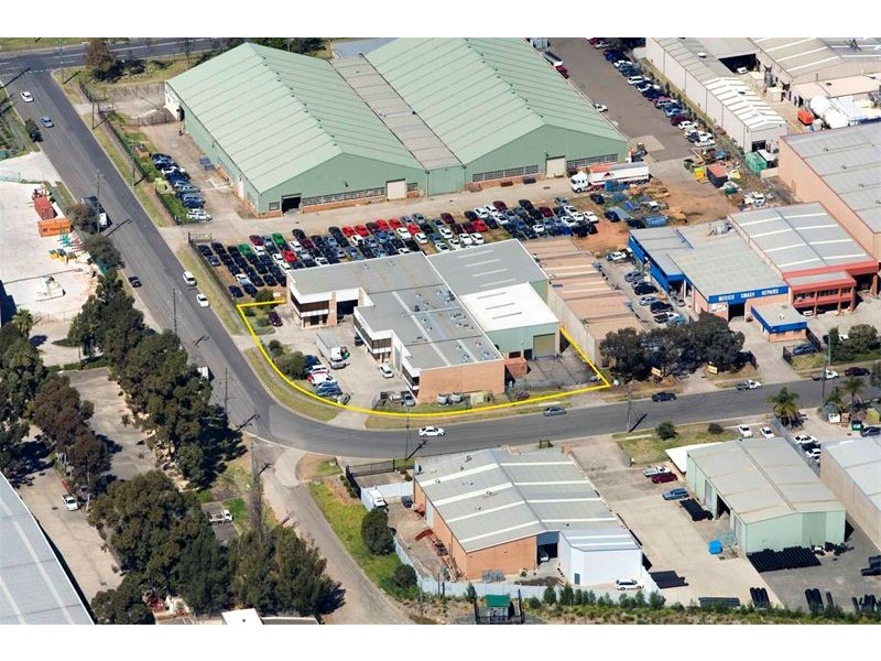 6 Helles Avenue, Moorebank NSW 2170