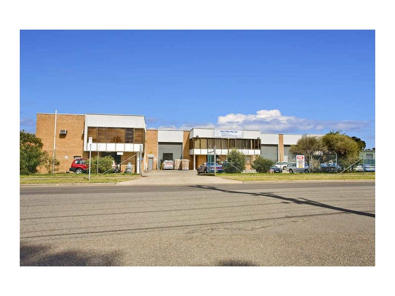 6 Helles Avenue, Moorebank NSW 2170