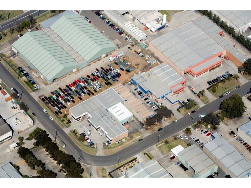 6 Helles Avenue, Moorebank NSW 2170