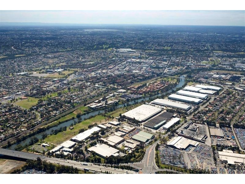 6 Helles Avenue, Moorebank NSW 2170