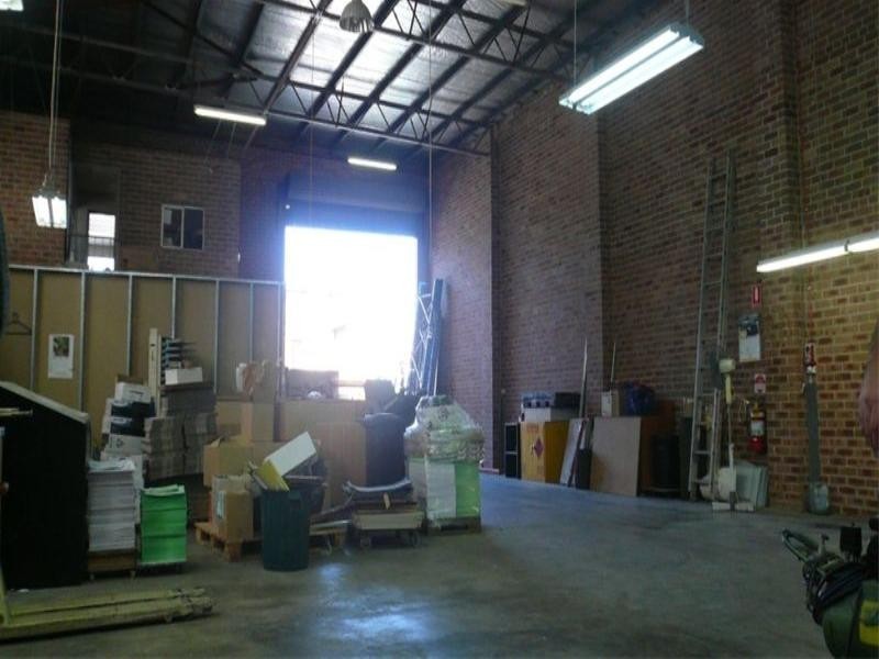 1/10 Garema Circuit, Kingsgrove NSW 2208