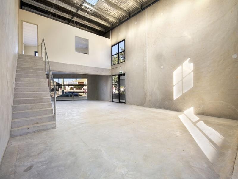 10/3 Kelso Crescent, Moorebank NSW 2170