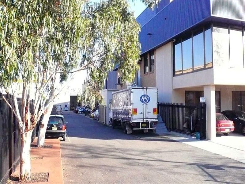 20 Queen Street, Revesby NSW 2212