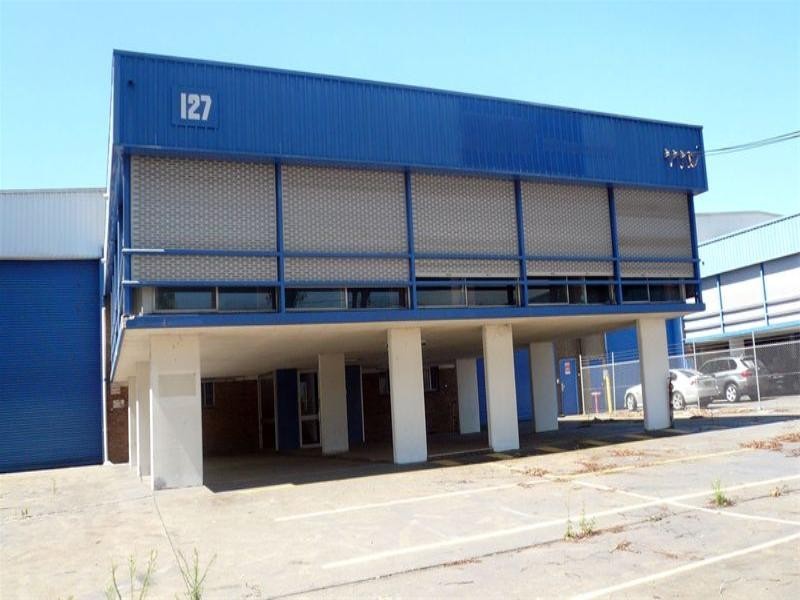 127 Lisbon Street, Fairfield NSW 2165