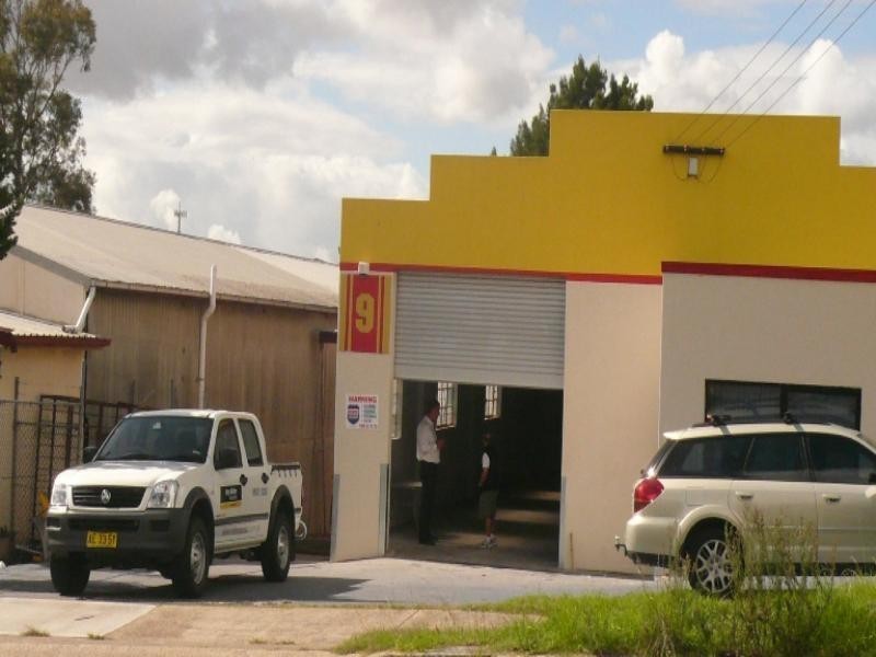 9b Lorraine Street, Peakhurst NSW 2210