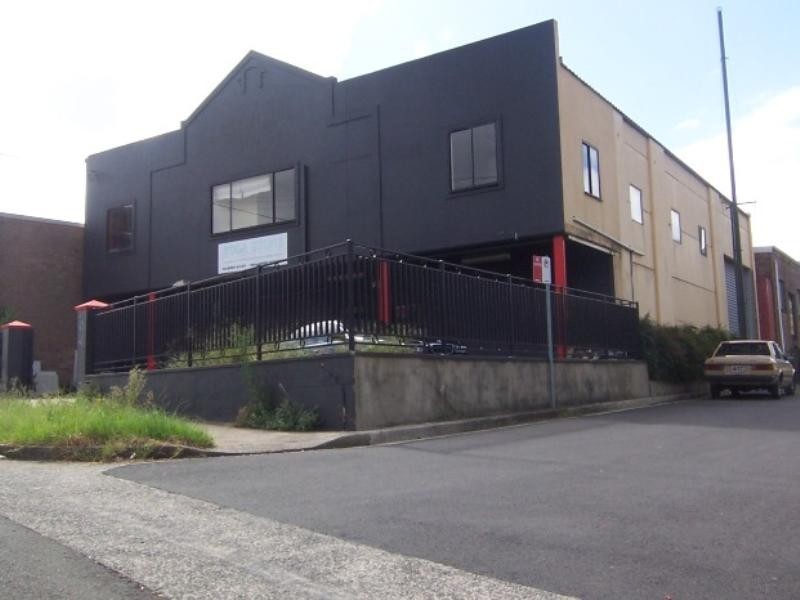 2 Terry Street, Arncliffe NSW 2205