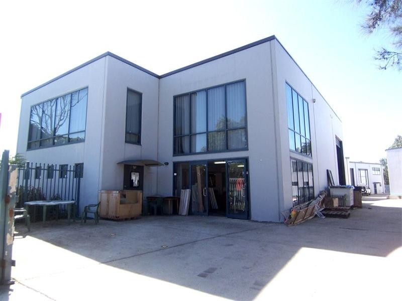 1/9 Ladbroke Street, Milperra NSW 2214